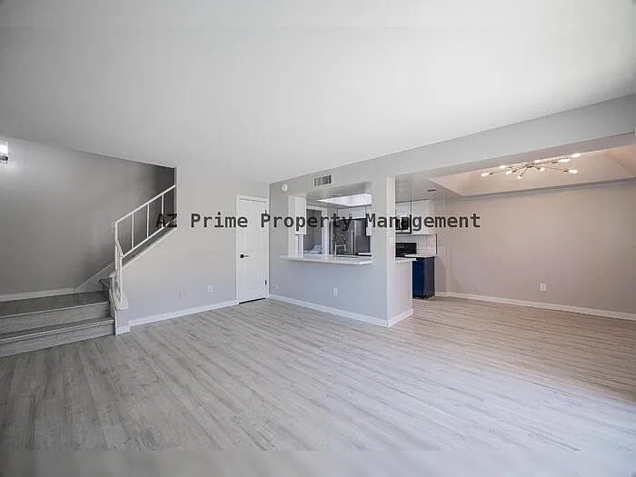 2 bed, 1.5 bath, 1090 sqft, $1,395 — Photo 4