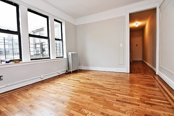 Rented by Bohemia Realty Group | media 23