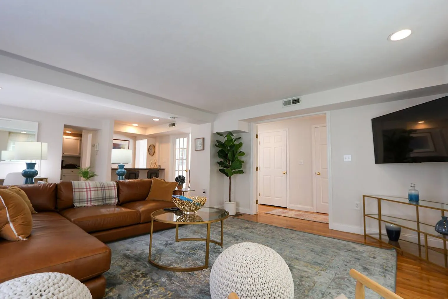 3 bed, 3.0 bath, 2023 sqft, $8,637 — Photo 2