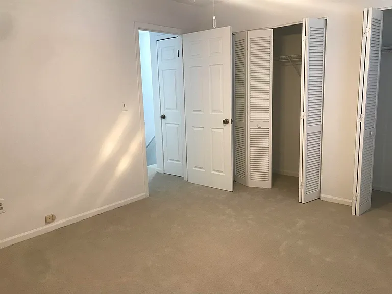 615 Bowers Ct — Photo 12