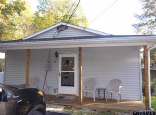 57 King Rd, Middle Grove, NY 12850