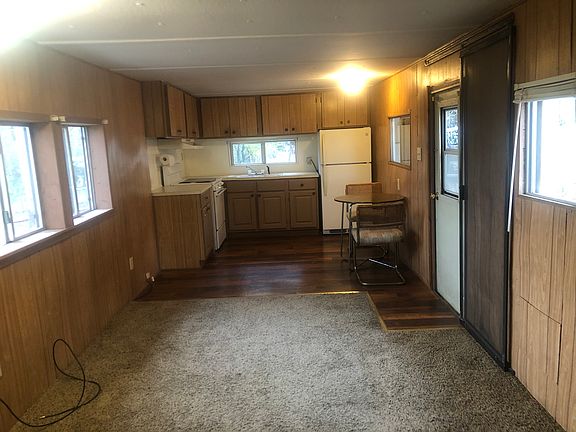2nd image of 1802 Jonas Dr #B