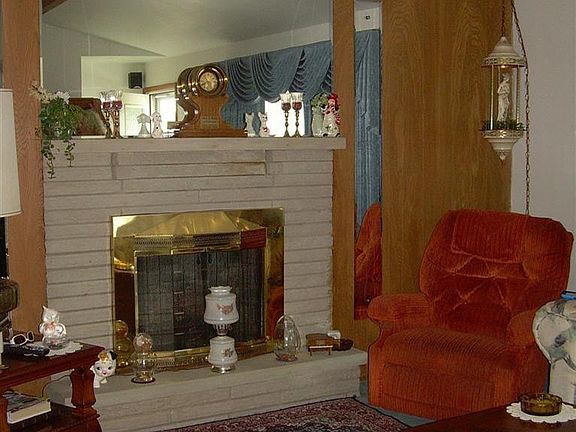 2nd image of 328 Hilbish Ave