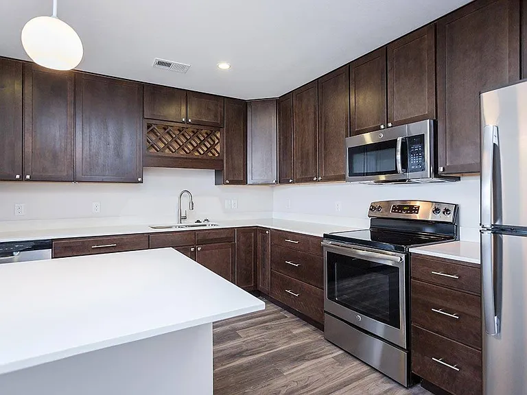 Brookside Apartments — Photo 105