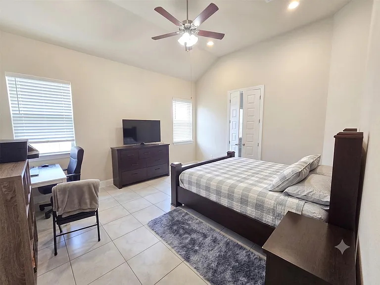 5612 Fresno Ave — Photo 29