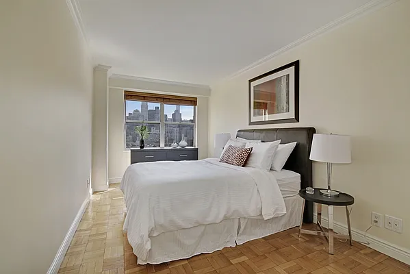 Sold by Corcoran | media 4