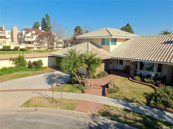 11246 Linda Way, Los Alamitos, CA 90720