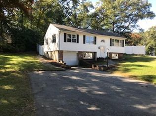 5 Ashcroft Cir, Groveland, MA 01834