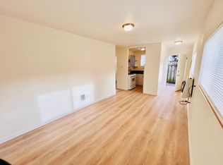 16565 21st Ave NE #1/2, Seattle, WA 98155