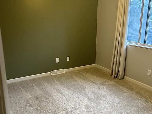 5th image of 1024 Monica Pl