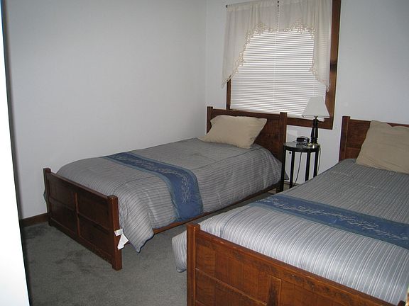 Bedroom 3 Bunk Bed over twin & Twin