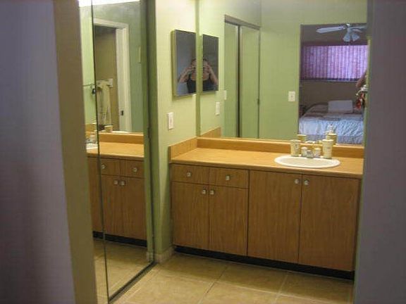 Master Bd Vanity