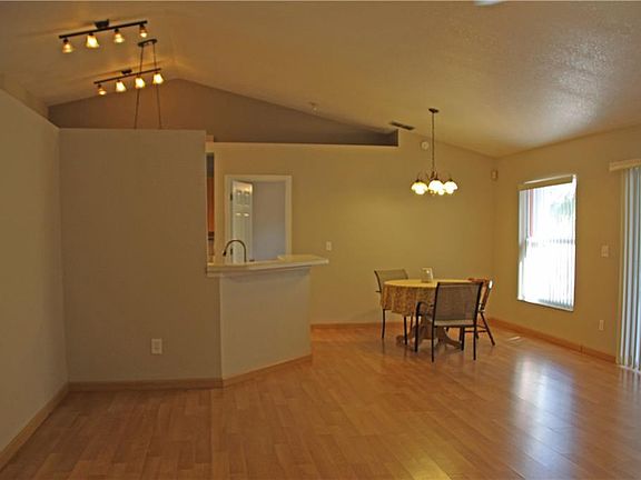 2nd image of 649 Park Valley Cir