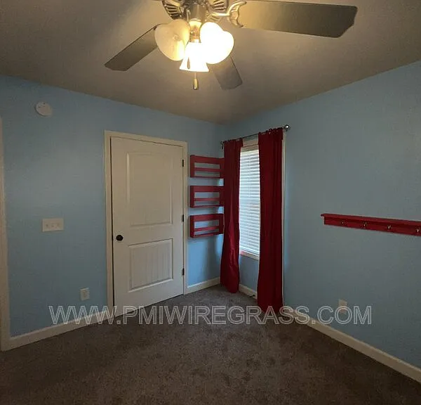 229 Lace Dr — Photo 54