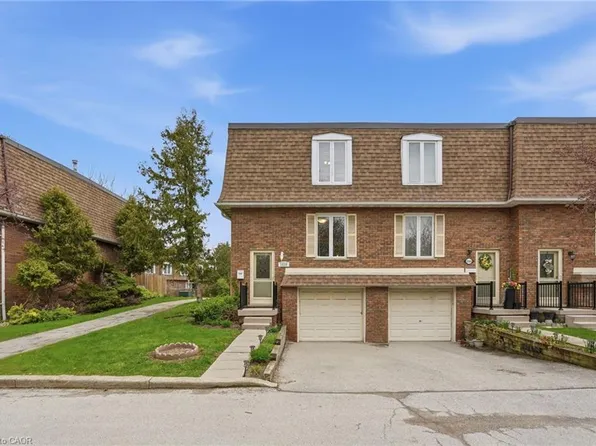 1538 Westminster Pl, Burlington, ON L7P 2B5