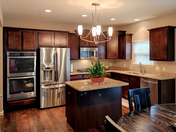 3rd image of 1515 Kennabrooke Ct