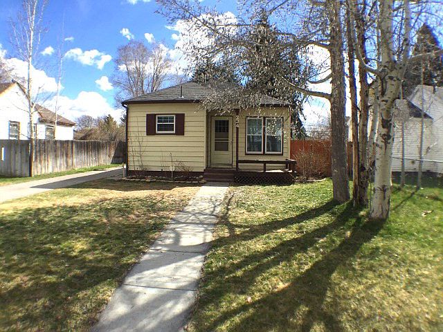 1st image of 234 E 19th St