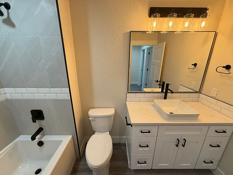 228 E Lobo Loop — Photo 15