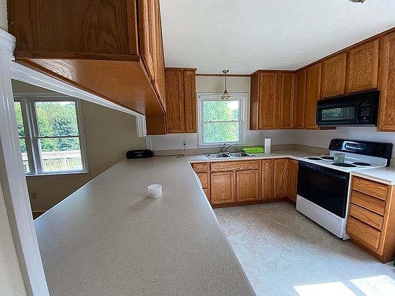 5th image of 114 Dogwood Ave