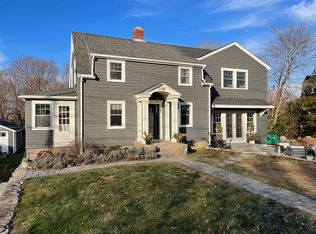 1126 Washington St, Gloucester, MA 01930