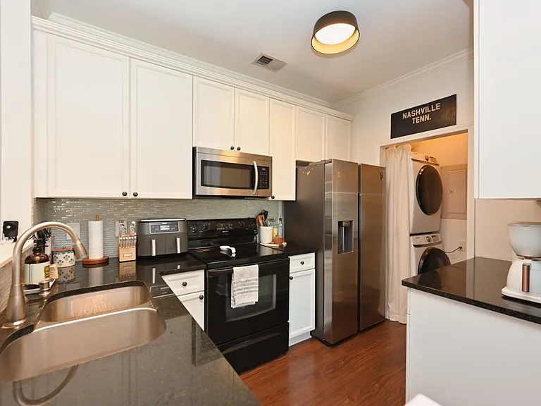 7003 Lenox Village Dr #B11 — Photo 17