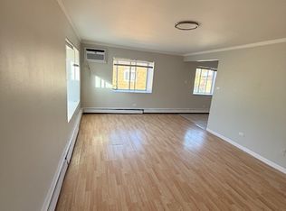 525 Madison Ave APT 3A, Calumet City, IL 60409