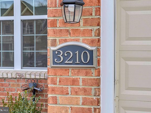 2nd image of 3210 Winterbourne Dr