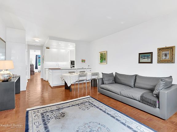 2nd image of 350 Albany St APT 5A