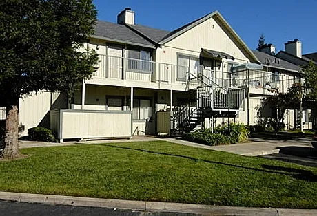 Willow Glen — Photo 2