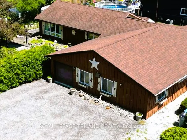 10000 Erie St, Lambton Shores, ON N0M 2L0