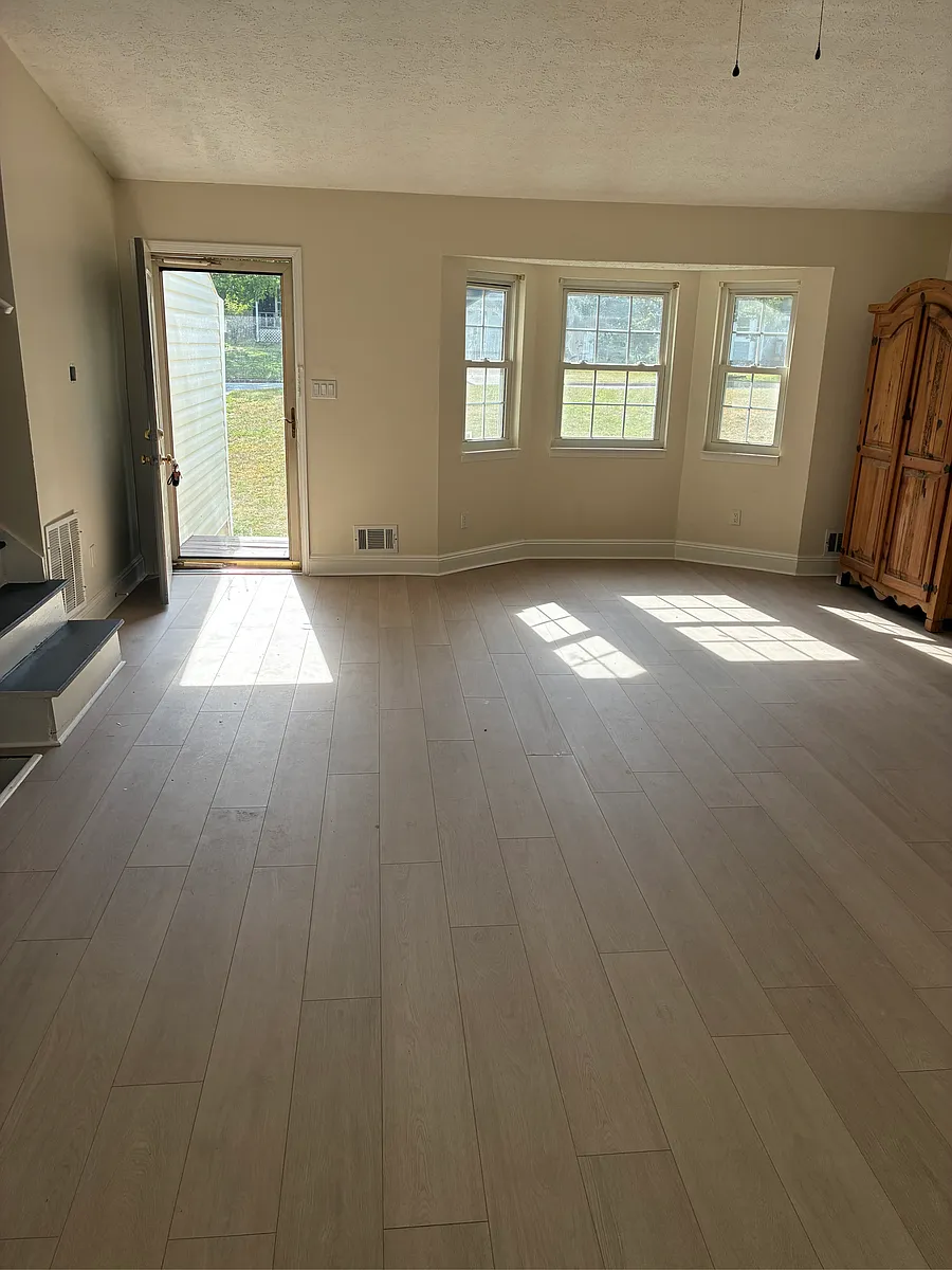 Building Photo - 7328 Chaucer Ct