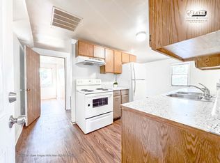 216 N Saginaw St #3, Owosso, MI 48867