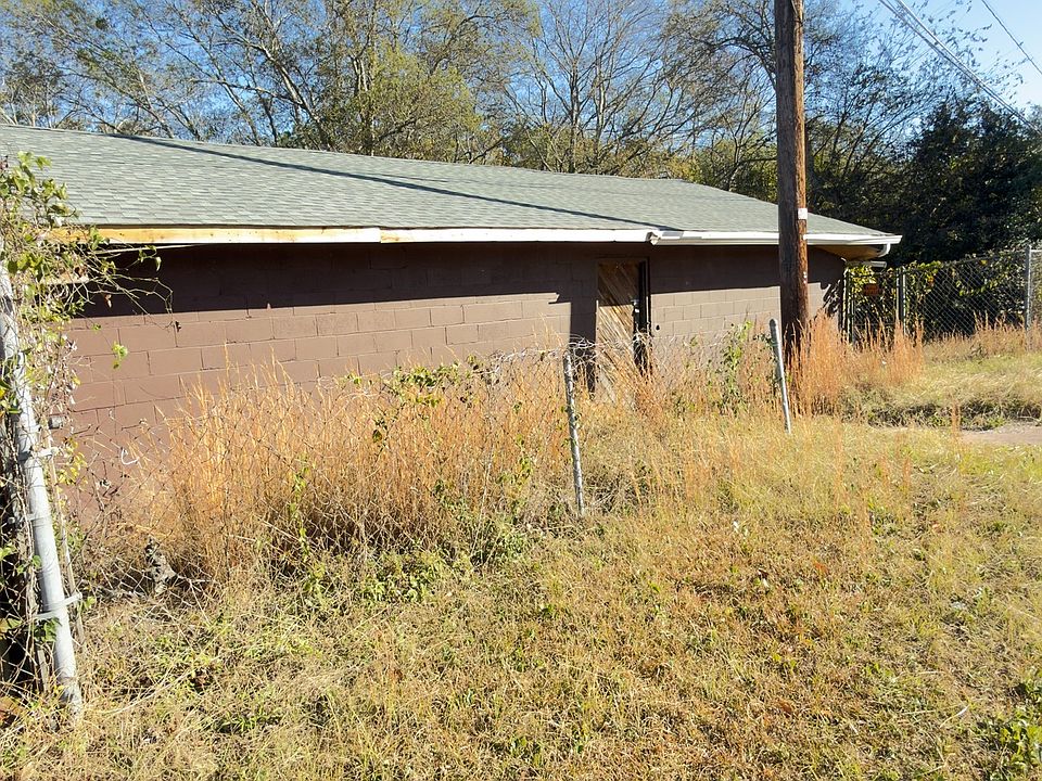 2nd image of 3581 Hollingsworth Rd