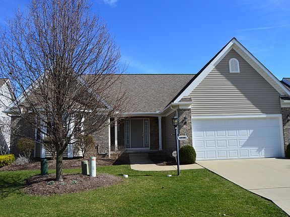 3rd image of 6939 E Winding Oak Dr