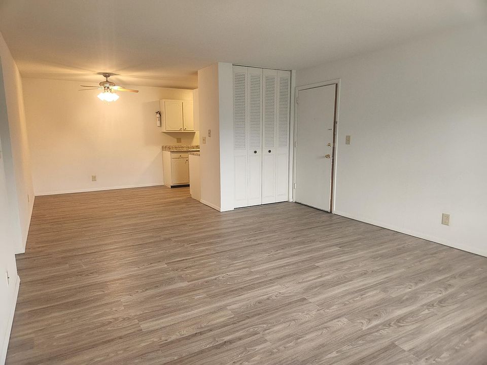 2315 Eastmoreland Ave 1, Rockford, IL 61108 Zillow