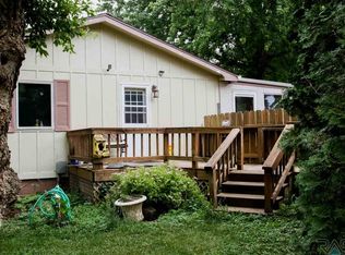 304 S Main Ave, Hartford, SD 57033