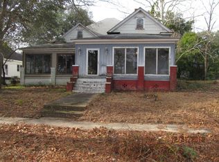 412 Lackey St, Hamlet, NC 28345