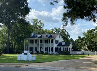 1120 Country Club Rd, Eufaula, AL 36027