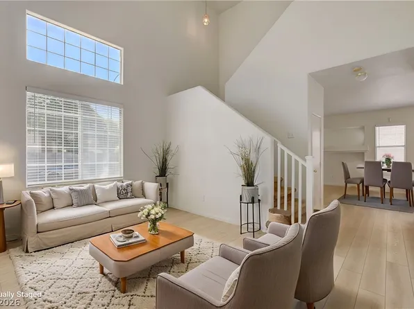 7921 Limbwood Ct, Las Vegas, NV 89131