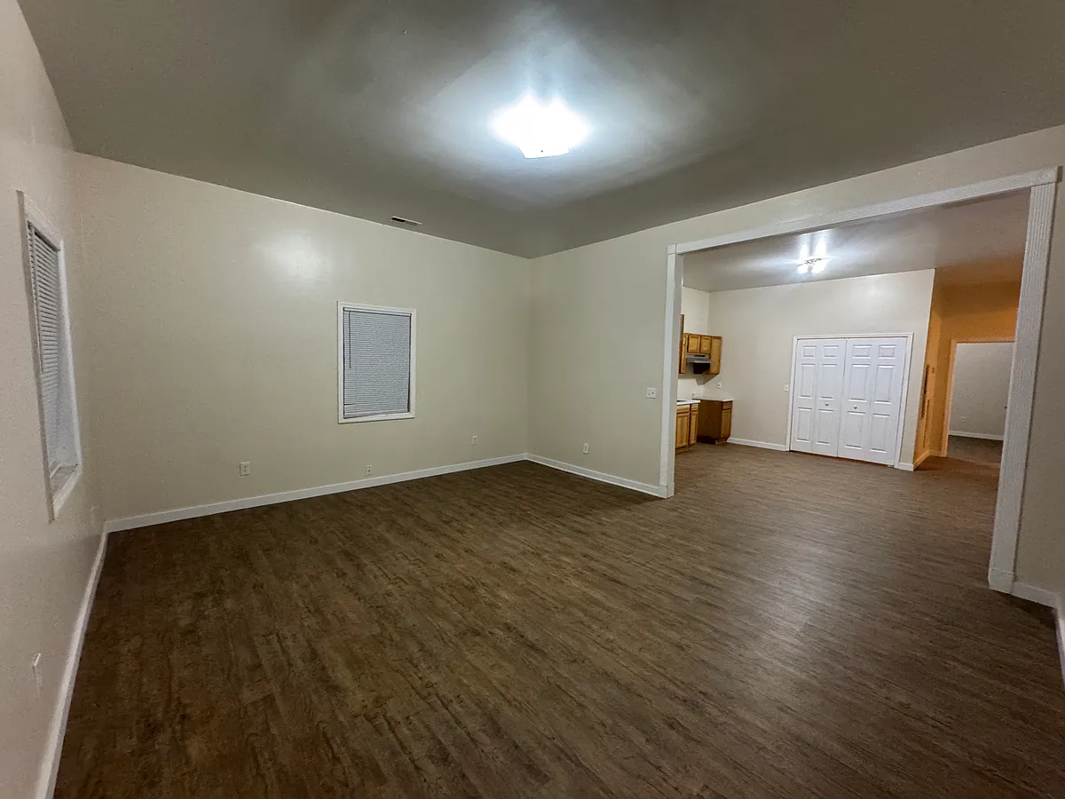 Building Photo - 1406 Tribble St
