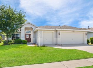 27410 Pine Straw Rd, Leesburg, FL 34748