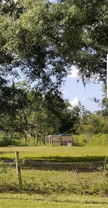 2nd image of 5510 Wesley Chapel Loop