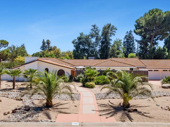 1381 E Revere Rd, Fresno, CA 93720