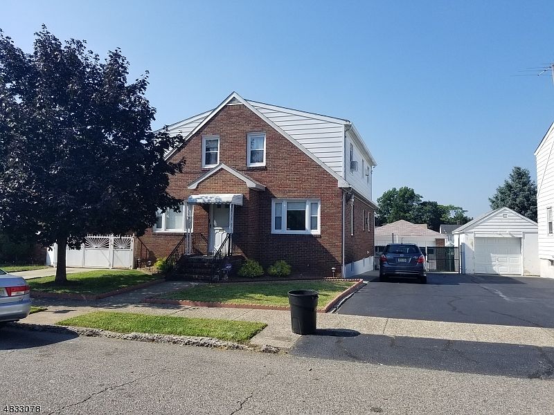 1st image of 215-217 Florida Ave