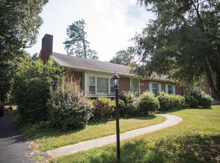 8525 Chippenham Rd, Richmond, VA 23235