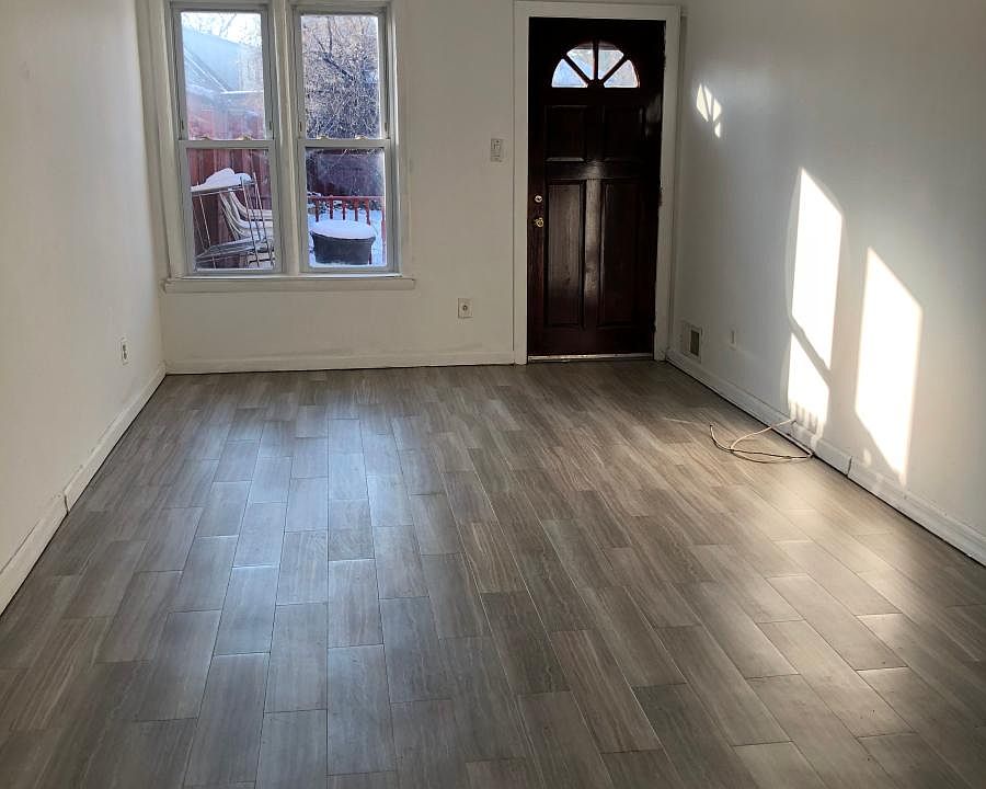 1st image of 423 Beach 9th St