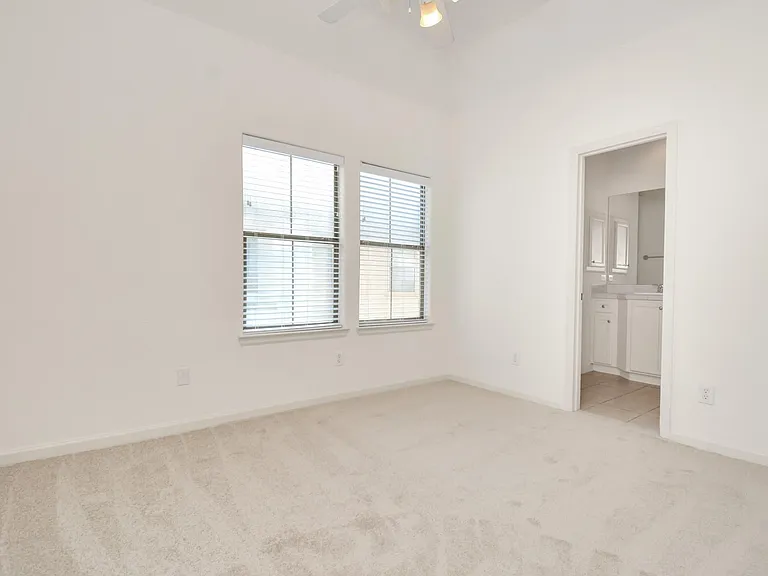 5815 Lacy St — Photo 17