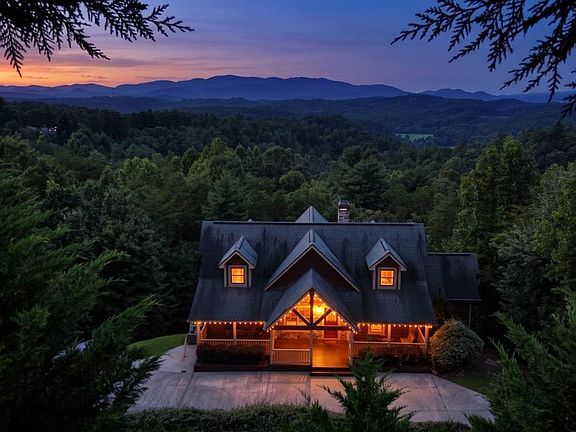 3rd image of 965 My Mountain Rd