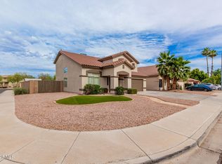 9581 N 85th Dr, Peoria, AZ 85345