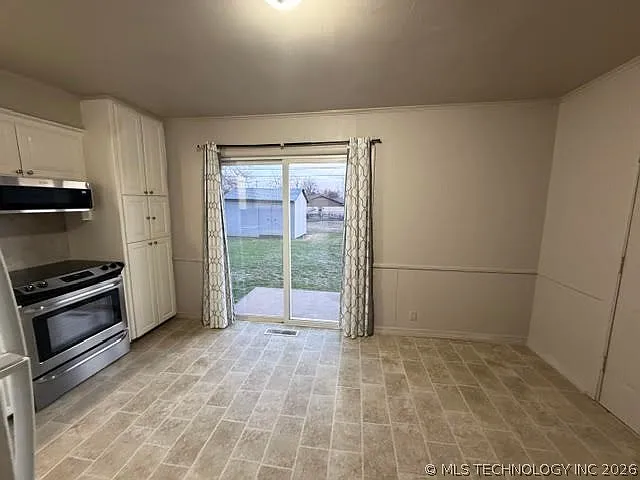 705 W Norman St — Photo 3